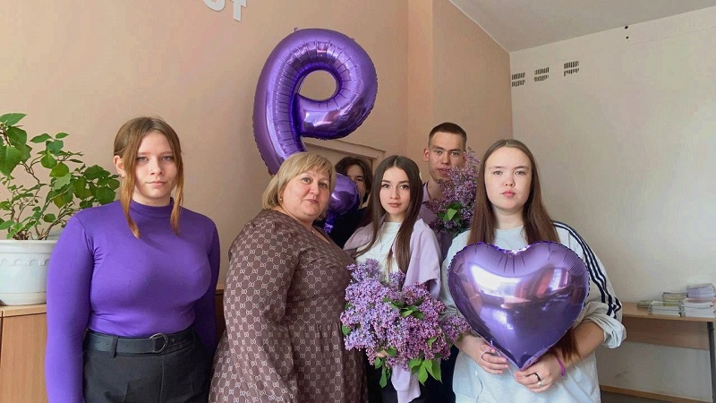 Радужная неделя для выпускников 9 класса - День Воспоминаний (фиолетовый).