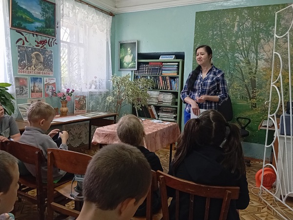 Лагерь дневного пребывания детей. Смена "Время Первых" - 5-й день: День русского языка, Пушкинский день России (226-летие со дня рождения А. С. Пушкина).